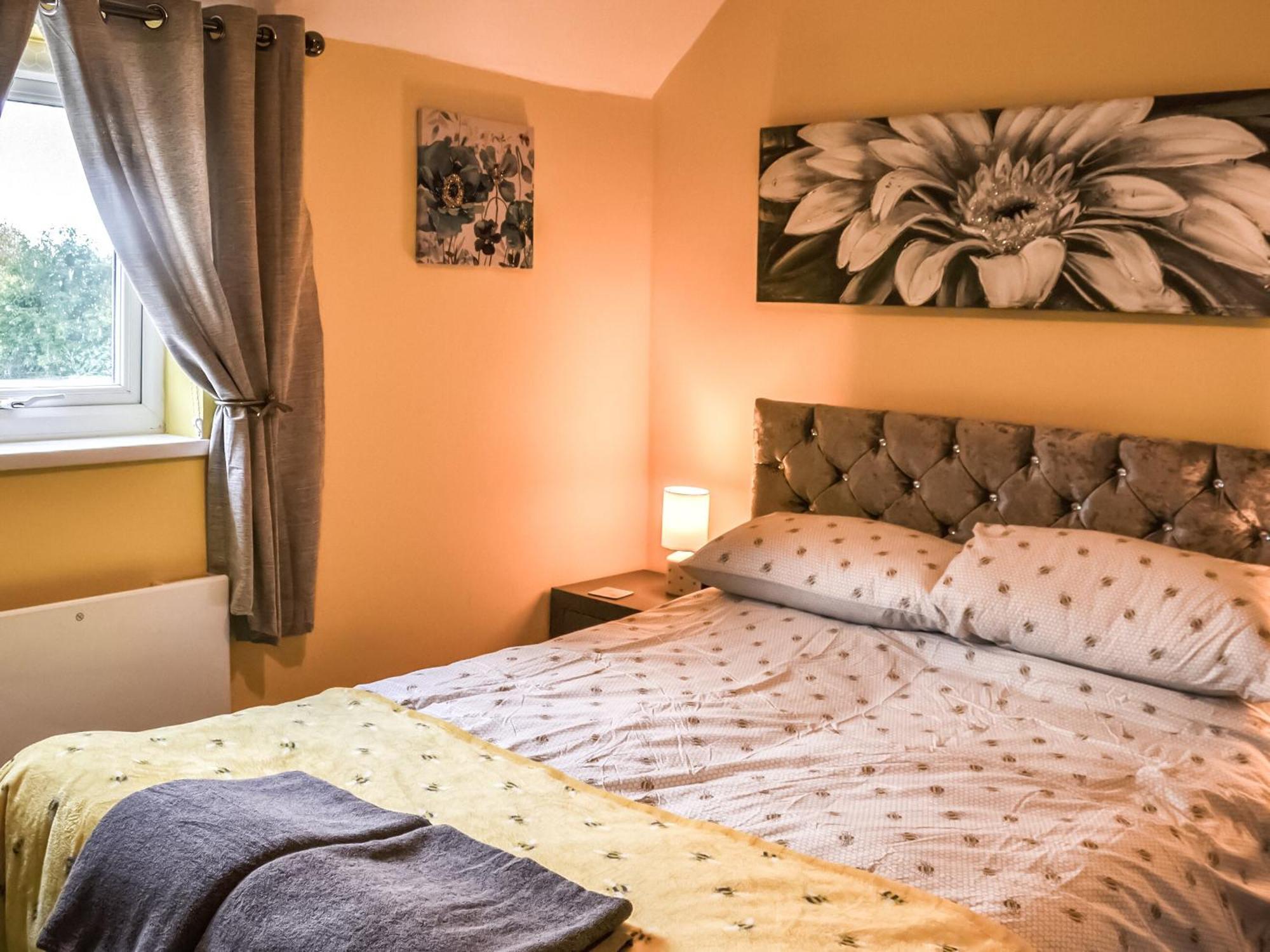 The Beehive Villa Miningsby Bagian luar foto
